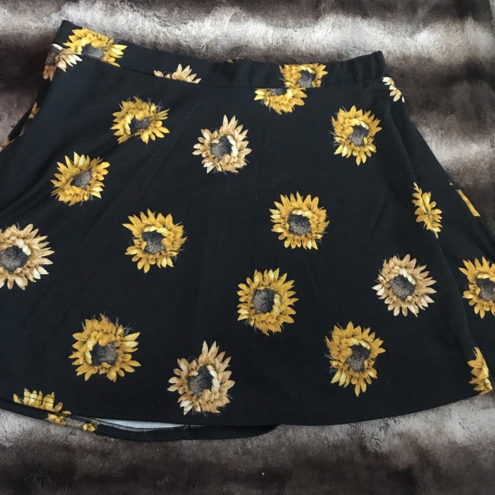 Sunflower Skirt 🌻
